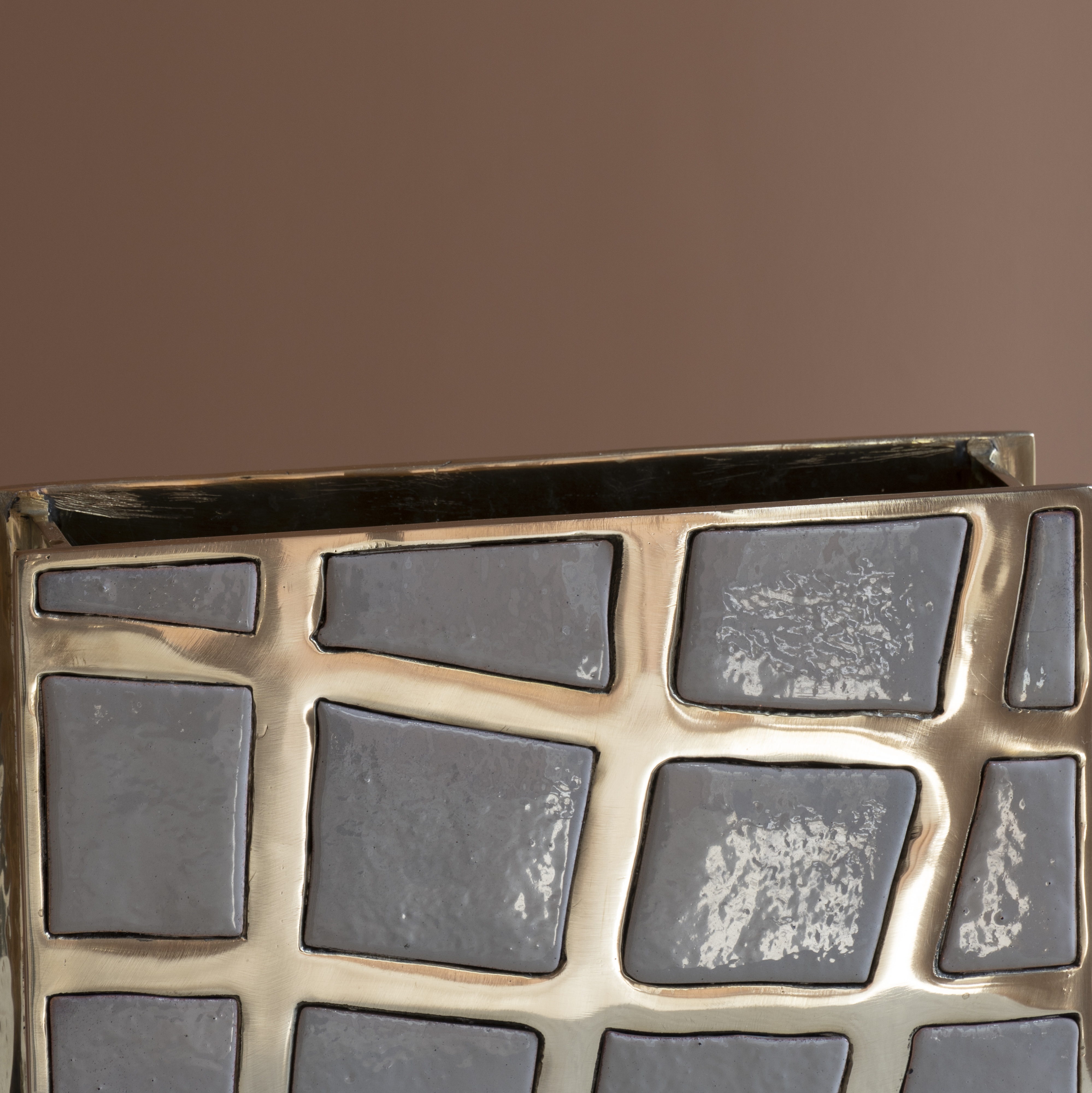 Lahar Vase (Wide) image number 2